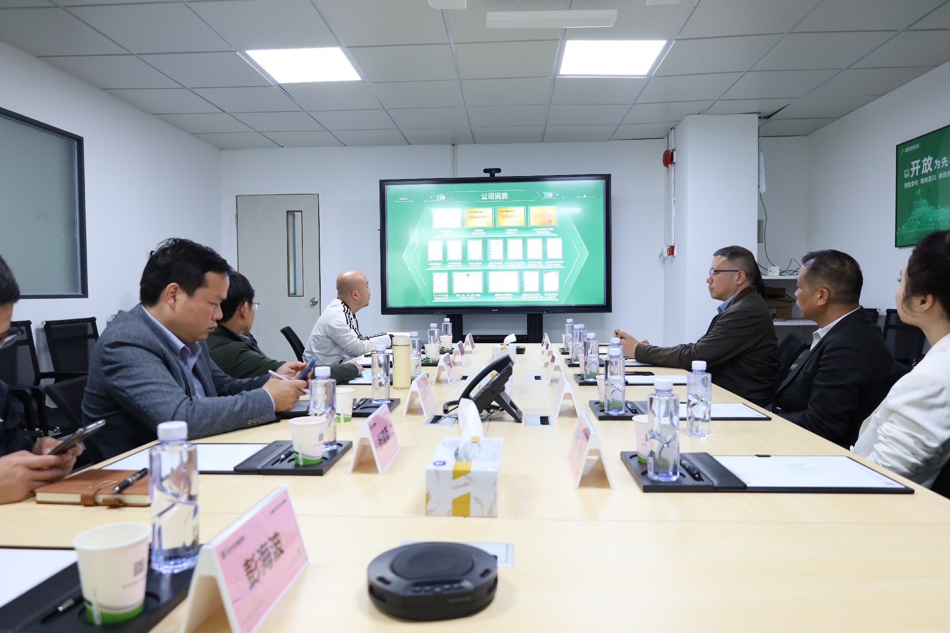 1676013589112449.jpg IMG_2340.JPG