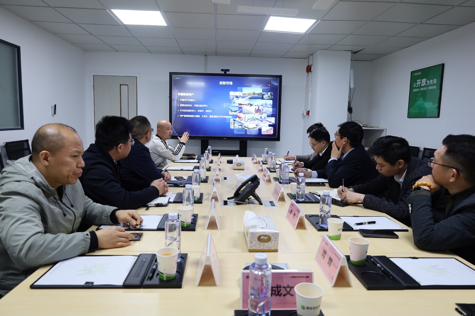 1676621762932447.jpg IMG_2577.JPG